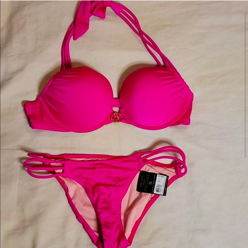 Nwt Victoria’s Secret bombshell bikini